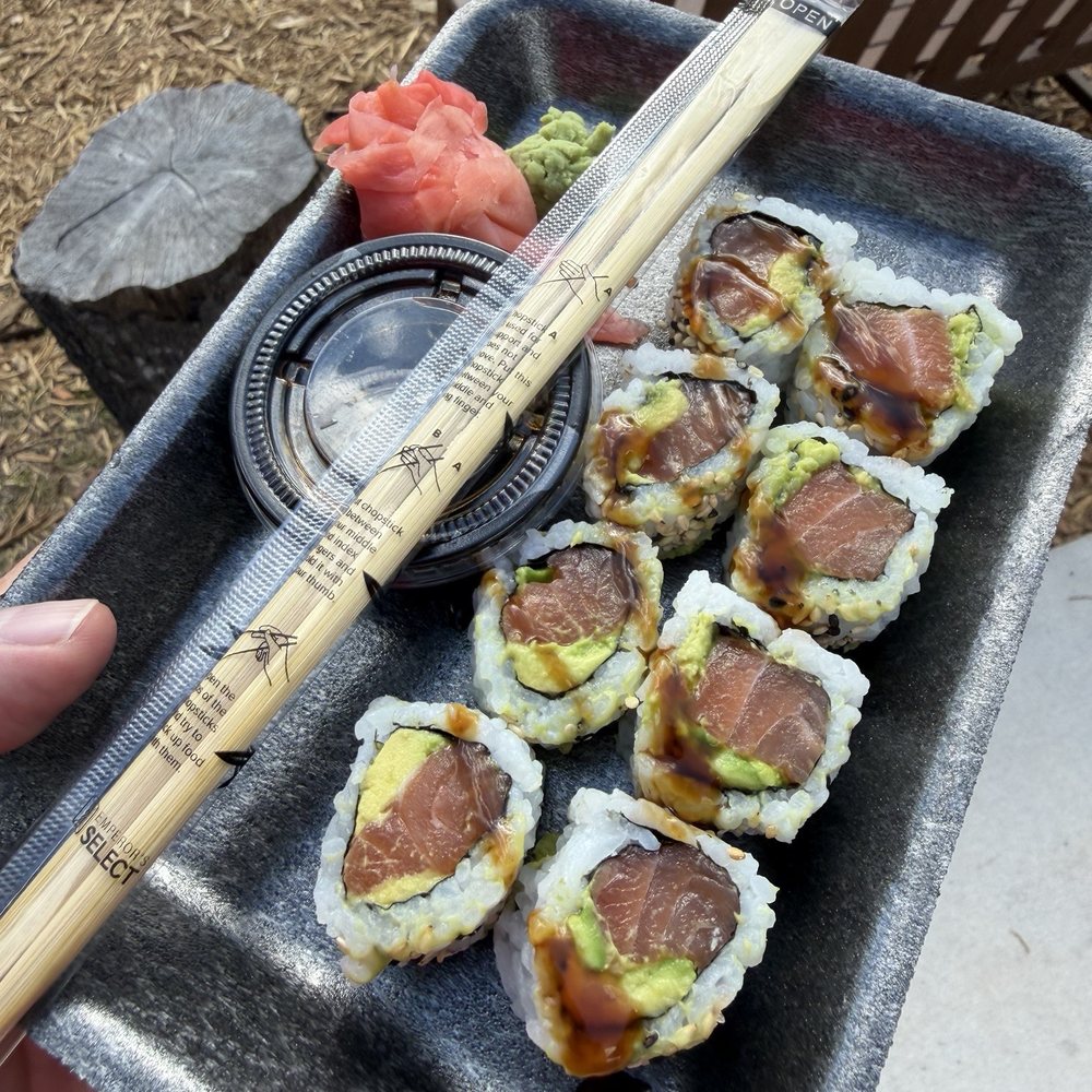 The Backyard - Sushi. - Food Trucks Near Me - Ocoee, Florida