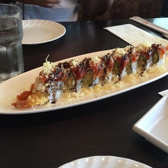 Senro Sushi - Hot Night Roll-- the best one we had! - Japanese Near Me - San Ramon, California