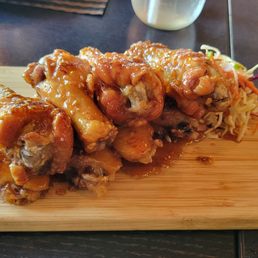 Honey garlic wings Honey garlic wings