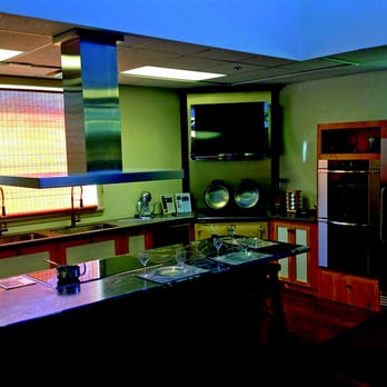 Brook Valley Appliance - Demo Kitchen - Appliances & Repair Near Me - Manchester Center, Vermont Brook Valley Appliance - Demo Kitchen - Appliances & Repair Near Me - Manchester Center, Vermont
