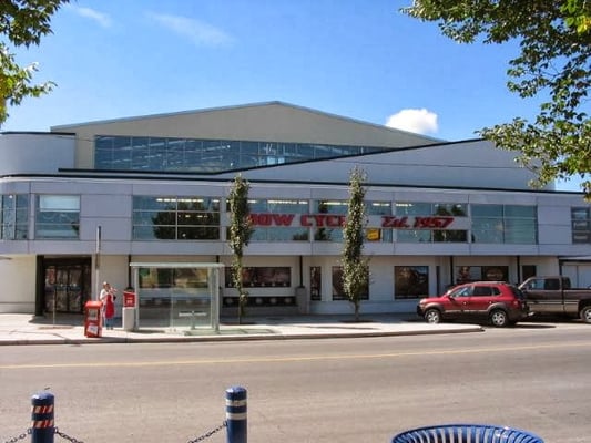 Bow Cycle & Sports by null