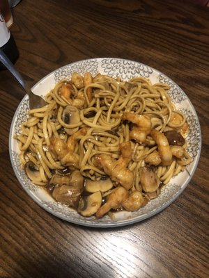 Gigi's Chinese Cuisine by null