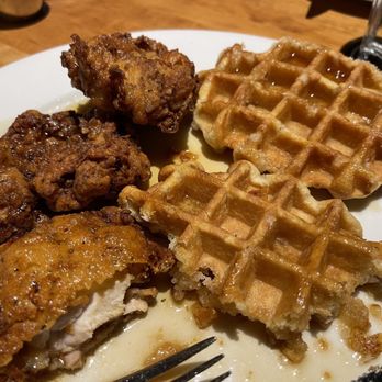 Black Canyon Restaurant - Chicken & Waffles - Steakhouses Near Me - Fort Wayne, Indiana