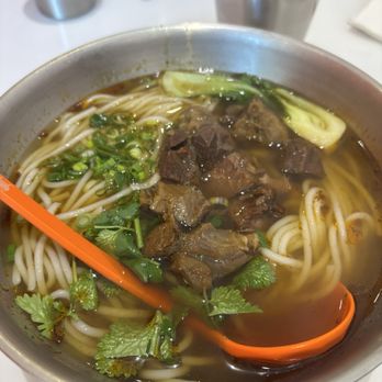 Yo! Bowl - Standard beef with rice noodles - Asian Fusion Near Me - Carrollton, Texas