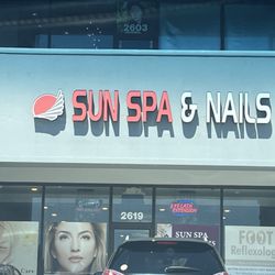 Sun Spa - Front of salon