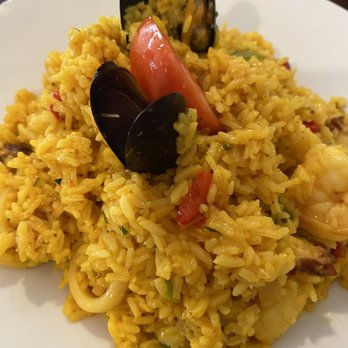 Chalan on the Beach - Arroz con Mariscos - Latin American Near Me - Miami Beach, Florida Chalan on the Beach - Arroz con Mariscos - Latin American Near Me - Miami Beach, Florida