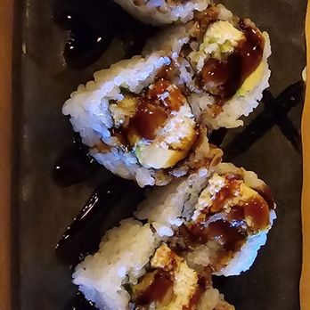 Sushi Kuu - Tempura shrimp roll - Sushi Bars Near Me - Visalia, California Sushi Kuu - Tempura shrimp roll - Sushi Bars Near Me - Visalia, California