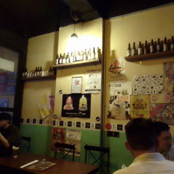 Hoppy Junction - Bar - Pubs Near Me - Hong Kong, HK