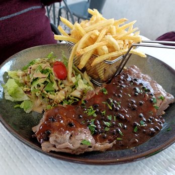 Restaurante Comptoir Parisien - Steak with Peppercorn Sauce €16 - French Near Me - Lisbon, 11 Restaurante Comptoir Parisien - Steak with Peppercorn Sauce €16 - French Near Me - Lisbon, 11