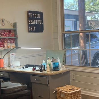 Get Nailed & Tipsy - Nail Salons Near Me - Canyon Lake, Texas