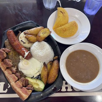 Pal' Rancho Restaurant - Colombian Near Me - Coral Springs, Florida Pal' Rancho Restaurant - Colombian Near Me - Coral Springs, Florida