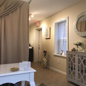 Timeless. By Erika Bessette - Very clean space, feels homey and welcoming - Skin Care Near Me - Plantsville , Connecticut Timeless. By Erika Bessette - Very clean space, feels homey and welcoming - Skin Care Near Me - Plantsville , Connecticut