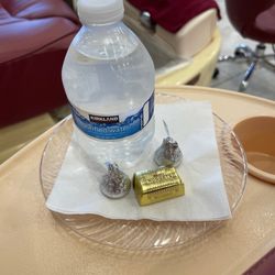 La Rouge Nail Salon - Complimentary drink and chocolates