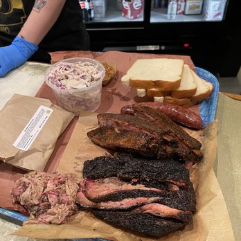 Franklin Barbecue - Brisket and ribs sausage pulled pork, call slaw, and banana bourbon tart - Barbeque Near Me - Austin, Texas Franklin Barbecue - Brisket and ribs sausage pulled pork, call slaw, and banana bourbon tart - Barbeque Near Me - Austin, Texas