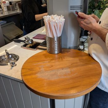 The Second Cup - This nice woman is making my drink. - Coffee & Tea Near Me - Toronto, Ontario