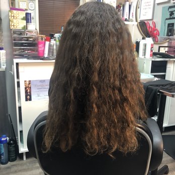 Salons by JC - This is the before of my daughters hair - Hair Stylists Near Me - San Antonio, Texas Salons by JC - This is the before of my daughters hair - Hair Stylists Near Me - San Antonio, Texas