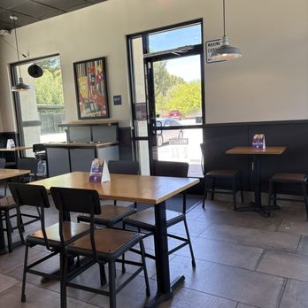 Taco Bell - Fast Food Near Me - Castaic, California