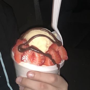 The Krusty Crepes - Vanilla sundae - Creperies Near Me - Simi Valley, California The Krusty Crepes - Vanilla sundae - Creperies Near Me - Simi Valley, California