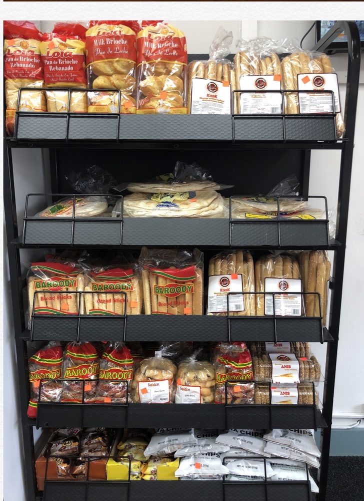 BEIRUT CONVENIENCE STORE Updated May 2024 25 Photos 47 Winn St