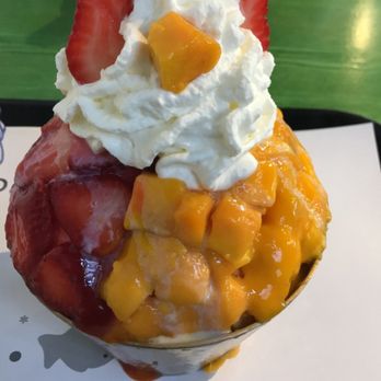 Snowy Village - Mango strawberry in large size only - Desserts Near Me - Coquitlam, British Columbia Snowy Village - Mango strawberry in large size only - Desserts Near Me - Coquitlam, British Columbia