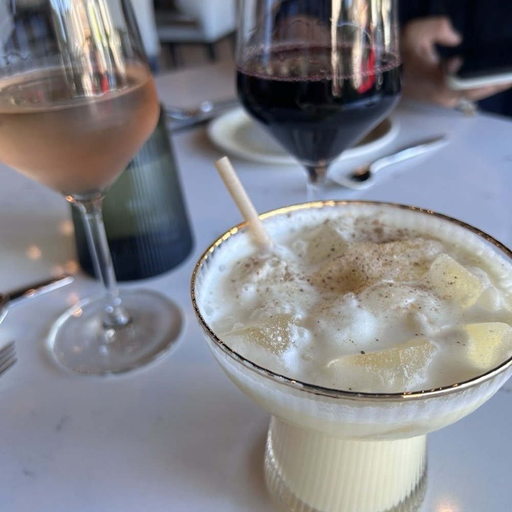 The coco cloud mocktail with wine The coco cloud mocktail with wine