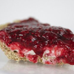 Raspberry Pretzel Pie (Thaw & Serve)