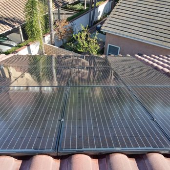 Ever Clean - Clean solar panels - Window Washing Near Me - Fullerton, California