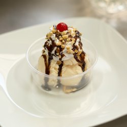 Dough'in Batter - Mini Sundae