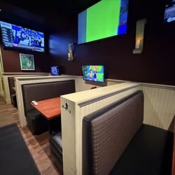 McGillicuddy's Irish Pub