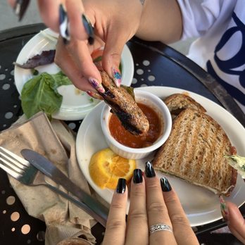 Urth Caffé-Pasadena - Panini El Diablo - Cafes Near Me - Pasadena, California Urth Caffé-Pasadena - Panini El Diablo - Cafes Near Me - Pasadena, California