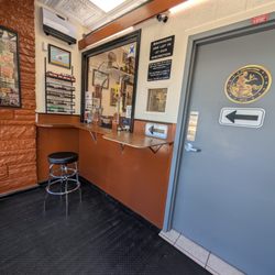 Oakton Coins & Collectibles - Buying and selling all collectible coins / paper money (U.S. and world), all forms of gold & silver, bullion, jewelry, high value collectibl