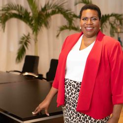 Abundant Returns Tax Service - Larisa Humphrey, EA, CTC