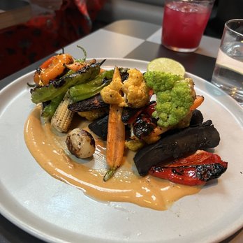 LMNO - Mexican Near Me - Philadelphia, Pennsylvania
