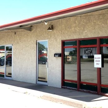 Gambino's Pizza - Restaurant Exterior - Pizza Near Me - Gardner, Kansas Gambino's Pizza - Restaurant Exterior - Pizza Near Me - Gardner, Kansas