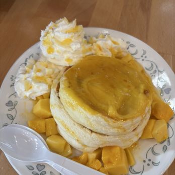 Eat Street Crossing - Mango fluffy pancake - Food Court Near Me - Minneapolis, Minnesota Eat Street Crossing - Mango fluffy pancake - Food Court Near Me - Minneapolis, Minnesota