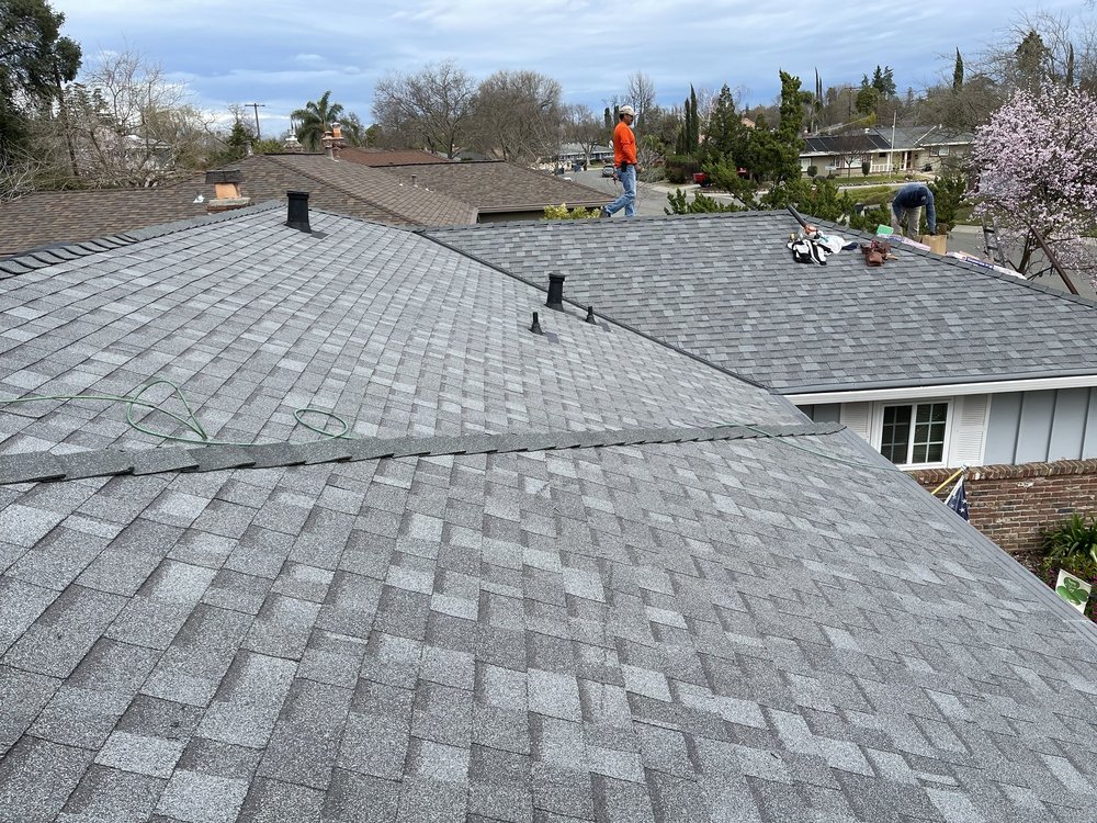 Slide of Noriega Roofing