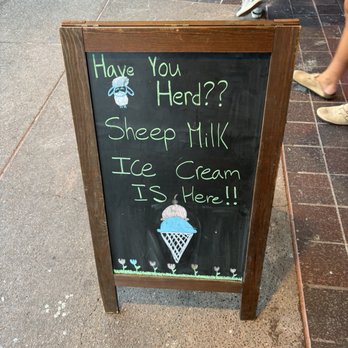 Dreamies Creamery - Desserts Near Me - Salem, Oregon