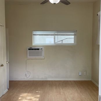 Smart Window Company - New window - bedroom - Windows Installation Near Me - Carson, California Smart Window Company - New window - bedroom - Windows Installation Near Me - Carson, California