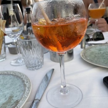 Le Mayssa - Aperol spritz to start, because why not? - French Near Me - Villefranche sur Mer, 06 Le Mayssa - Aperol spritz to start, because why not? - French Near Me - Villefranche sur Mer, 06