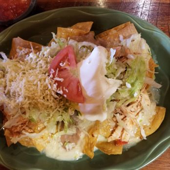 El Rey Tolteca Mexican Restaurant - Nachos Supreme with no beef - Mexican Near Me - Manassas, Virginia