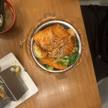 Zuru Ramen & Boba - Teriyaki Salmon - Asian Fusion Near Me - Ocala, Florida Zuru Ramen & Boba - Teriyaki Salmon - Asian Fusion Near Me - Ocala, Florida