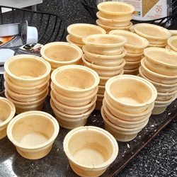 Mundo - Edible wafer cups