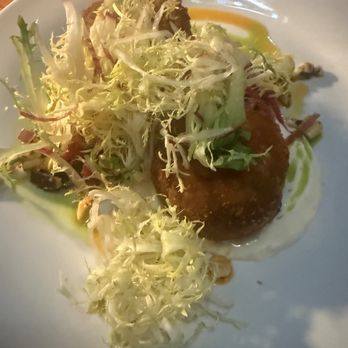 Hook & Anchor - Crab cake - Seafood Near Me - Costa Mesa, California