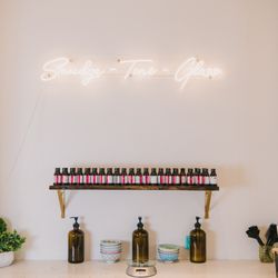 Ember Salon - Glossing Bar