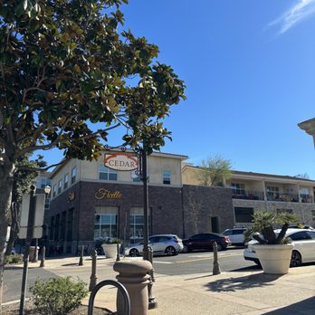 Café Ficelle - Outside - Sandwiches Near Me - Camarillo, California