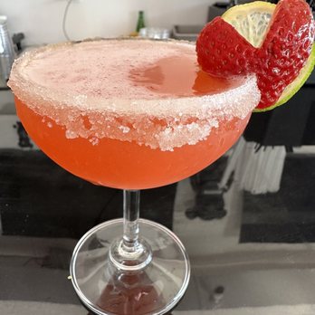 Shellfish Market - Watermelon Passionfruit Margarita - Bar Crawl Near Me - Washington, DC, District of Columbia Shellfish Market - Watermelon Passionfruit Margarita - Bar Crawl Near Me - Washington, DC, District of Columbia