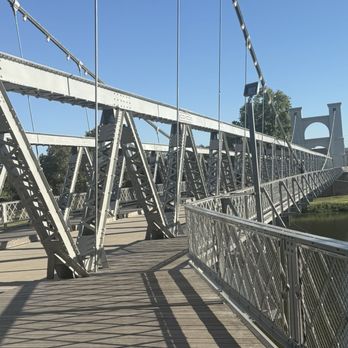 Waco Suspension Bridge - Landmarks & Historical Buildings Near Me - Waco, Texas Waco Suspension Bridge - Landmarks & Historical Buildings Near Me - Waco, Texas