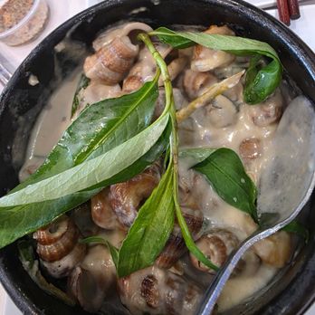 Mama Lau va Oc - Great - Vietnamese Near Me - Orlando, Florida Mama Lau va Oc - Great - Vietnamese Near Me - Orlando, Florida
