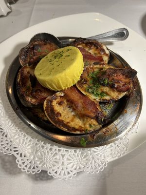 Luciano's Restaurant by null