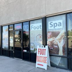 AA Foot Massage - Outside